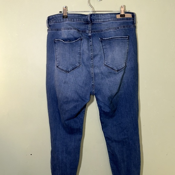 Ms Cello high rise Blue Jeans - Picture 4 of 5
